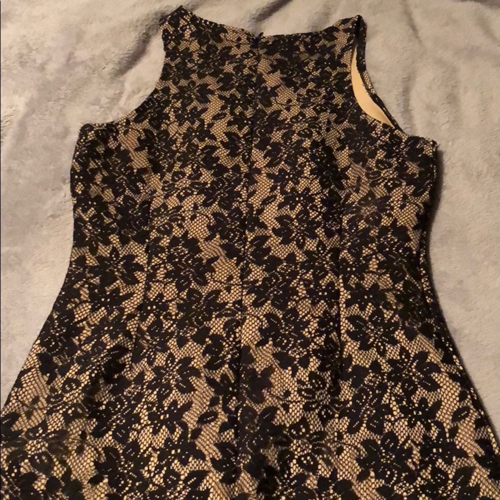 LACE DRESS - Picture 3 of 3